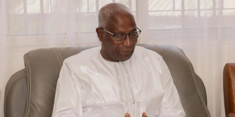 Décès d’Abdoulaye Sow: le Premier ministre rend hommage à une figure syndicale exemplaire