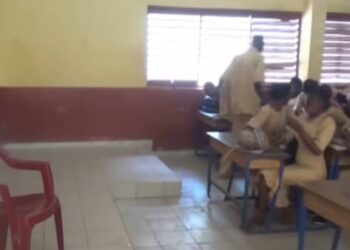 Grève des enseignants: forte perturbation des cours au collège-lycée Kipé