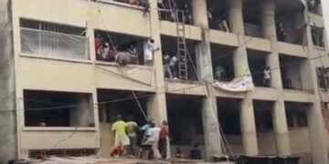 Conakry: A Madina, un incendie ravage un immeuble abritant une école pour enfants