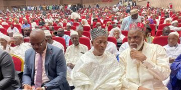 Palais du Peuple : Un dernier hommage rendu à Abdoullaye Sow avant son inhumation prévue ce vendredi