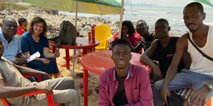 La plage de la Jetée de Taouyah ou le dernier bastion de la résistance populaire contre  la privatisation des quartiers littoraux de Conakry (Opinion)