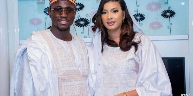 Issiaga Sylla en deuil : le capitaine du Syli National perd son épouse