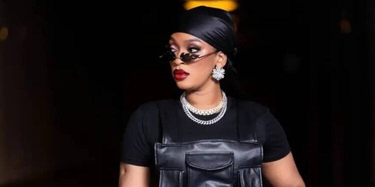 Djelikaba Bintou Kouyaté brise le silence et dénonce une manipulation visant à nuire à son image