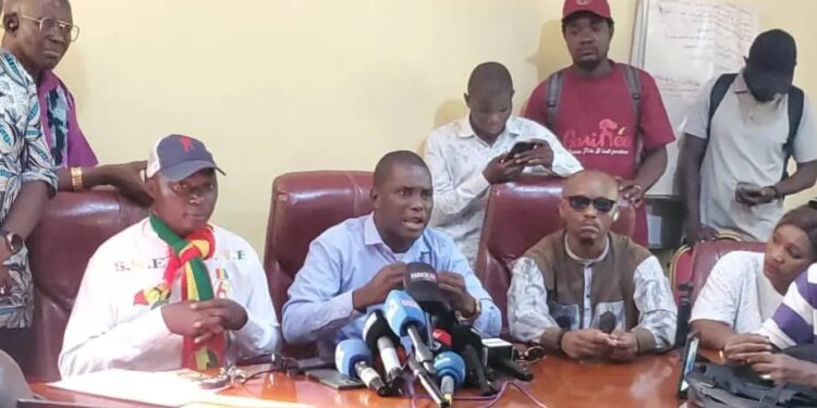 Grève dans le secteur de l’éducation : l’intersyndicale annonce la suspension du mouvement de grève 