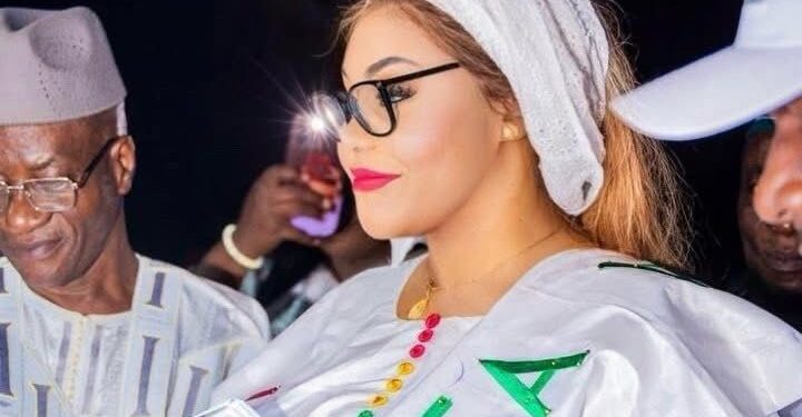 FESTIKO 2025 : Maria Vicky Diané élevée citoyenne d’honneur de Kouroussa et réaffirme son engagement pour le développement local