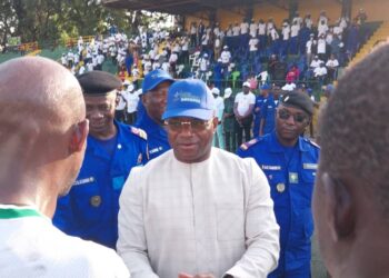 Campagne présidentielle : douaniers et transitaires mobilisés autour du Président Mamadi Doumbouya lors d’un match de gala à Kaloum