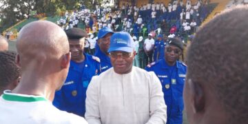 Campagne présidentielle : douaniers et transitaires mobilisés autour du Président Mamadi Doumbouya lors d’un match de gala à Kaloum