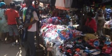 Fête de Noël: faible affluence dans les marchés de Conakry