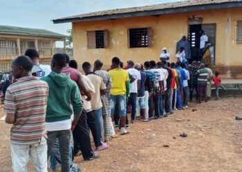 Présidentielle du 28 décembre : forte mobilisation des électeurs à Nzérékoré