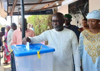 Election présidentielle : Mohamed Nabé prie « que Dieu donne le pouvoir à celui qui saura développer la Guinée »
