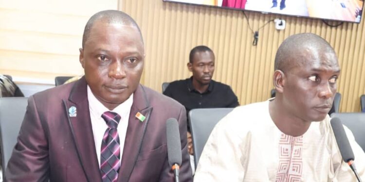 Reprise des négociations: l’intersyndicale SNE–FSPE déjà autour de la table