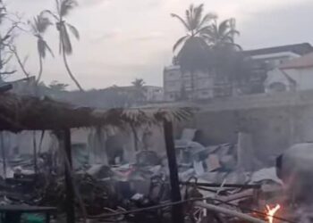 Taouyah: incendie dévastateur à la plage de Rogbané, lourdes pertes matérielles