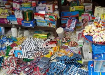 Guinée : viols, meurtres et graves pathologies causés par les faux médicaments, selon le ministre Diouhé