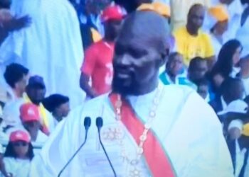 Investiture : Mamadi Doumbouya prône l’unité nationale plutôt que la division nationale 