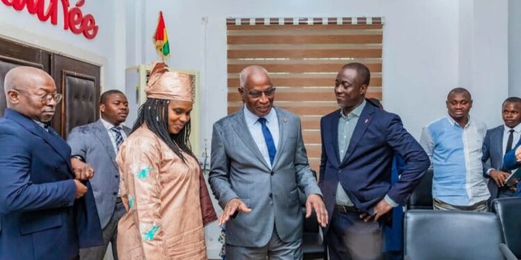 Remaniement gouvernemental en vue ?: les ministres sommés de préparer leurs passations de service