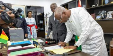 Bah Oury déclare: « place à la projection »