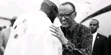 Le président Paul Kagame félicite le Général Mamadi Doumbouya pour son élection à la tête de la Guinée