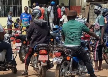 Sangarédi: un taxi-motard retrouvé mort près des maquis de Limanya