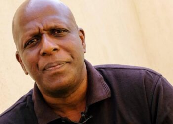 Disparition de Rolland Courbis : Titi Camara salue la mémoire d&rsquo;une figure paternelle