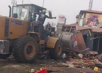 Déguerpissement à Matoto : les bulldozers entrent en action