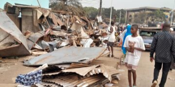 Déguerpissement à Conakry : les autorités intensifient les opérations au marché ENCO 5