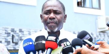 Opérations de déguerpissement : « c’est une bonne chose, mais le moment n’est pas bien choisi », estime Dr Ibrahima Sory Diallo