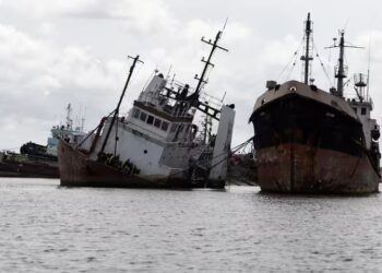Eaux guinéennes : retrait obligatoire des navires déclarés épaves dans un délai de 72 heures