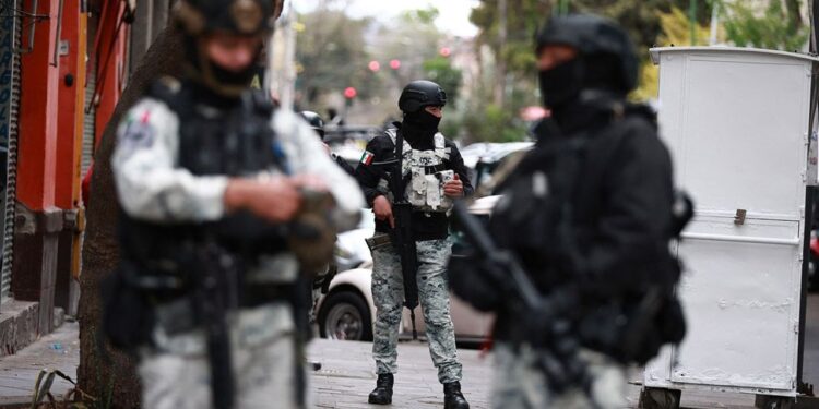 Mexique : scène de violences et de chaos après la mort d&rsquo;un barron de la drogue