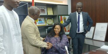 Mme Khaïté Sall prend fonctions: « je mettrai un point d’honneur sur une gestion rigoureuse et rationnelle… »