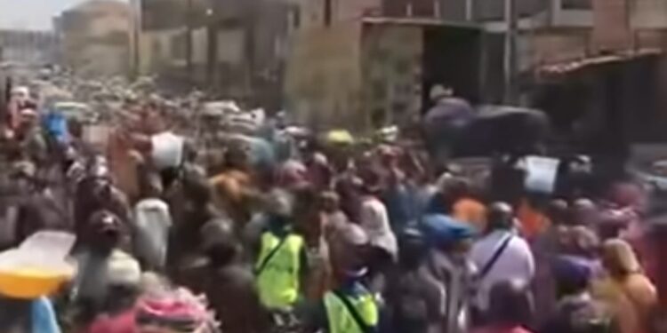 Deguerpissement à Madina : des commerçantes d’Avaria et de la route du Niger sollicitent l’intervention du président