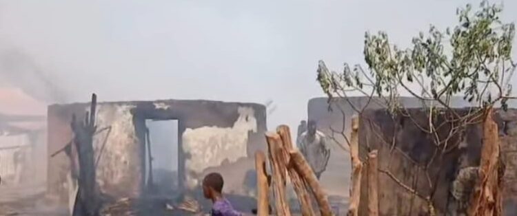 Incendie à Banko Souarela : 11 maisons, une voiture et des motos détruites