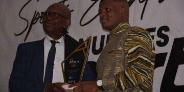 Nuit des sports de combat : Mamadou Saidou Diallo sacré Roi 2025