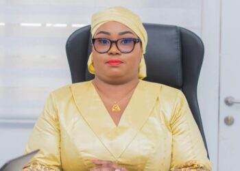 « En cas d’écart des prix, appeler le numéro 142 », précise la ministre Fatima Camara