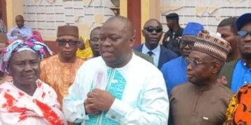 Approvisionnement en poisson: « 320 000 FG le carton des différentes espèces et 220 000 FG le Késsi Késsi », annonce Fassou Théa