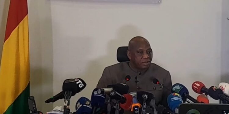 Expulsions de Guinéens d&rsquo;Allemagne : Dr Morissanda Kouyaté appelle à la retenue et défend son bilan