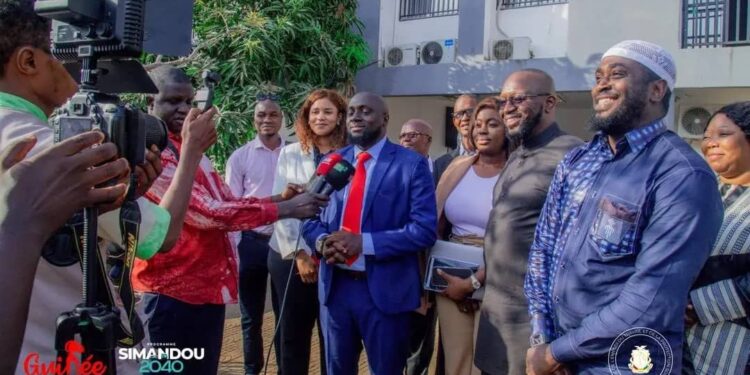 Conakry : le ministre Mory Condé en première visite à l’Inspection générale du Travail