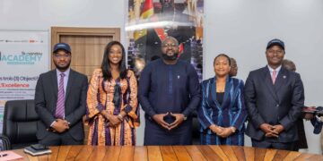 L’équipe dirigeante du Guinea Development Board (GDB) officiellement installée