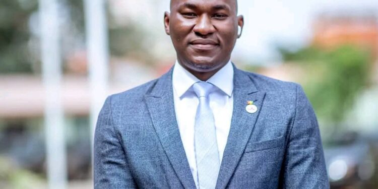 DCI Présidence : Mamadi Doumbouya limoge Moussa Condé pour faute lourde et le remplace par Oumar Barry