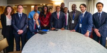 La Guinée franchit une nouvelle étape : S&P relève sa perspective à « Positive »