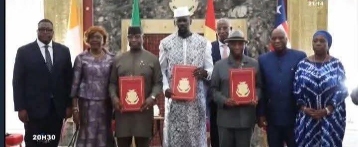 « Inviolabilité des frontières, intégrité territoriale, organisation dans un délai d&rsquo;un mois d&rsquo;un sommet de l&rsquo;Union du Fleuve Mano..», contenu du communiqué du sommet tripartite à Conakry