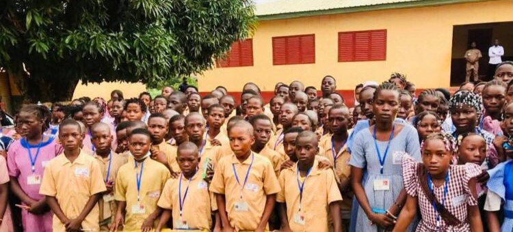 Deuxième trimestre en Guinée : compositions du 31 mars au 4 avril et congés du 5 au 7 avril