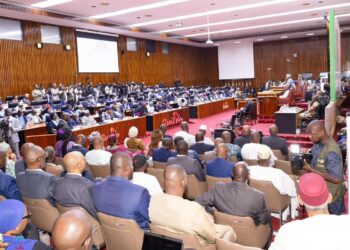 Éducation et culture: « 13 mégaprojets, 5 réformes pour un investissement de 40 milliards de dollars… », annonce Bah Oury