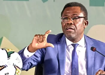 CAF : le secrétaire général Veron Mosengo-Omba, démissionne