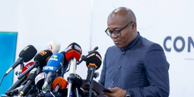 Problème de liquidité : « c’est quelque chose d’étonnant, près de 1000 milliards de francs ont été mis à disposition des banques », Ousmane Gaoual Diallo