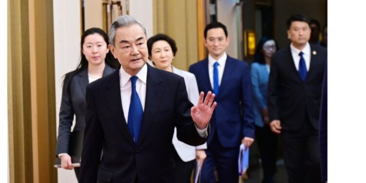 ​Conférence de presse donnée par M. Wang Yi, Membre du Bureau politique du Comité central du Parti communiste chinois et Ministre des Affaires étrangères, sur la politique étrangère et les relations extérieures de la Chine