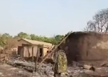 Siguirini (Siguiri) : un incendie ravage 80 cases d’habitation et 12 entrepôts à Hilimalô