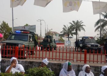 Aéroport AST : premières images en attendant l’arrivée du président Mamadi