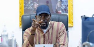 Rareté de cash : « bientôt l’impression d&rsquo;un nouveau billet et, d’ici 3 à 4 mois, modernisation des moyens de paiement…» (Bah Oury)