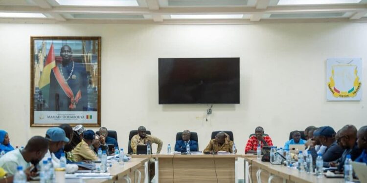 Projet de LFI 2026 : une enveloppe de plus de 180,7 milliards GNF avec 4 priorités clés