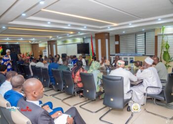 Inclusion financière : le défi du retour des billets dans les banques au cœur des débats